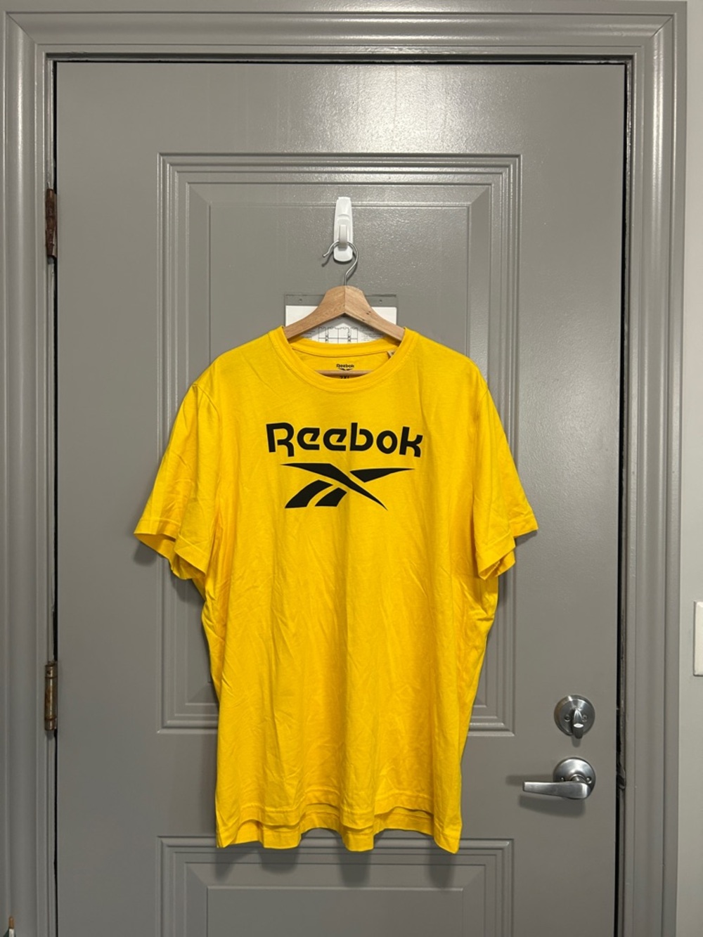 Reebok Men’s Logo Short Sleeve Shirt - Yellow